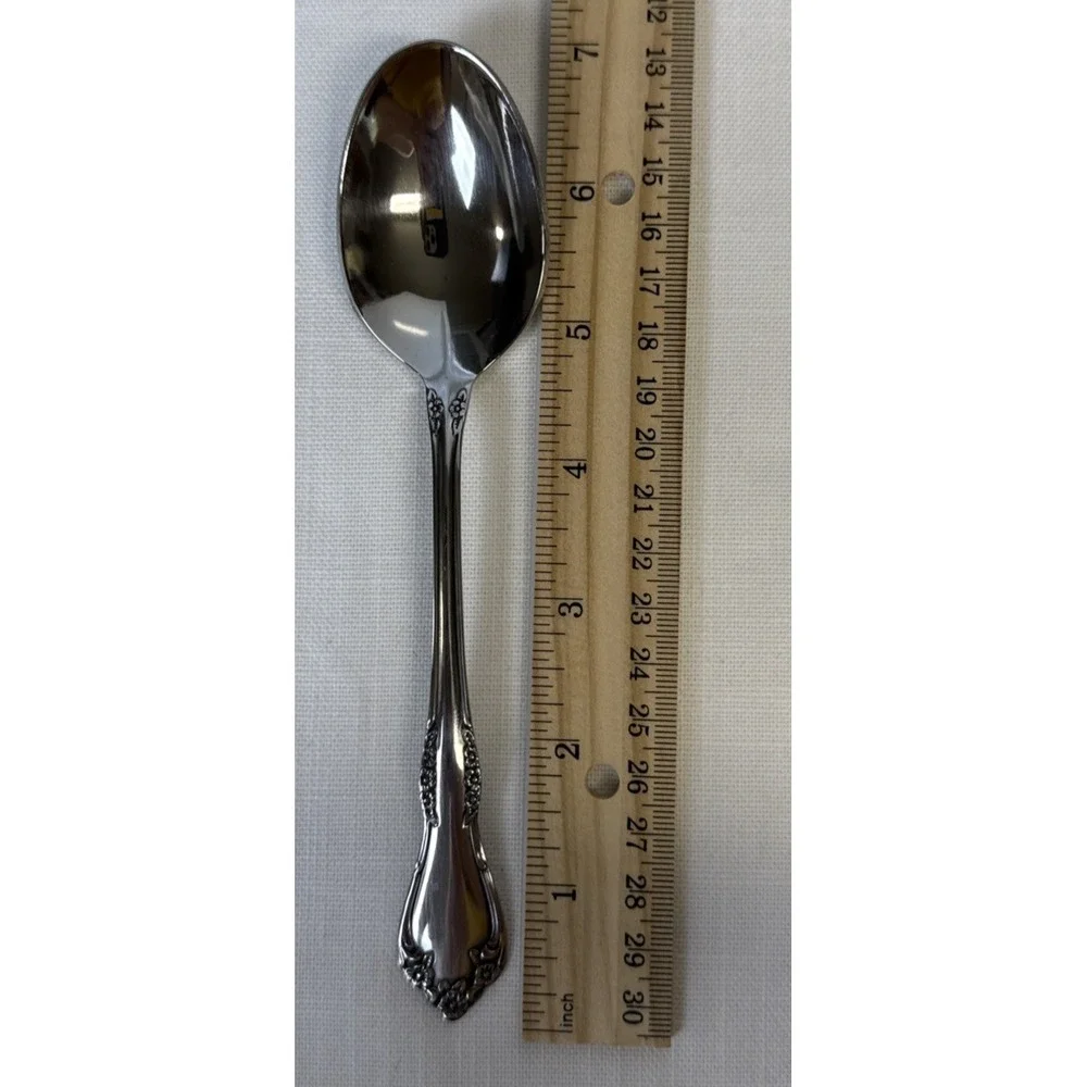 Wm A Rogers Deluxe Stainless Mansfield Amadeus Oneida LTD 9 Soup Dinner Spoons